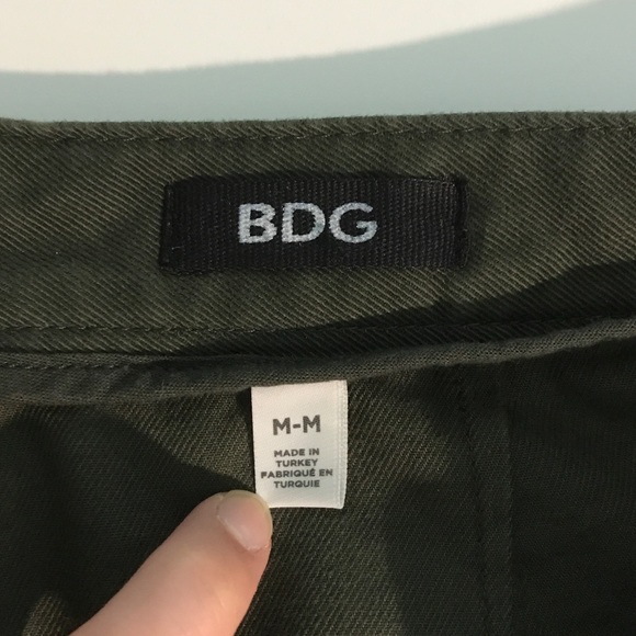 Urban Outfitters BDG Army Green Mini Skirt Size M - Picture 6 of 7
